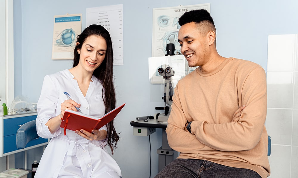 man talking to an ophthalmologist